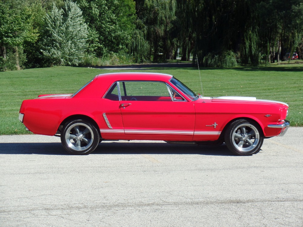 1965 Ford Mustang -5.0 FUEL INJECTED -ProTouring Pony-Superb paint job ...