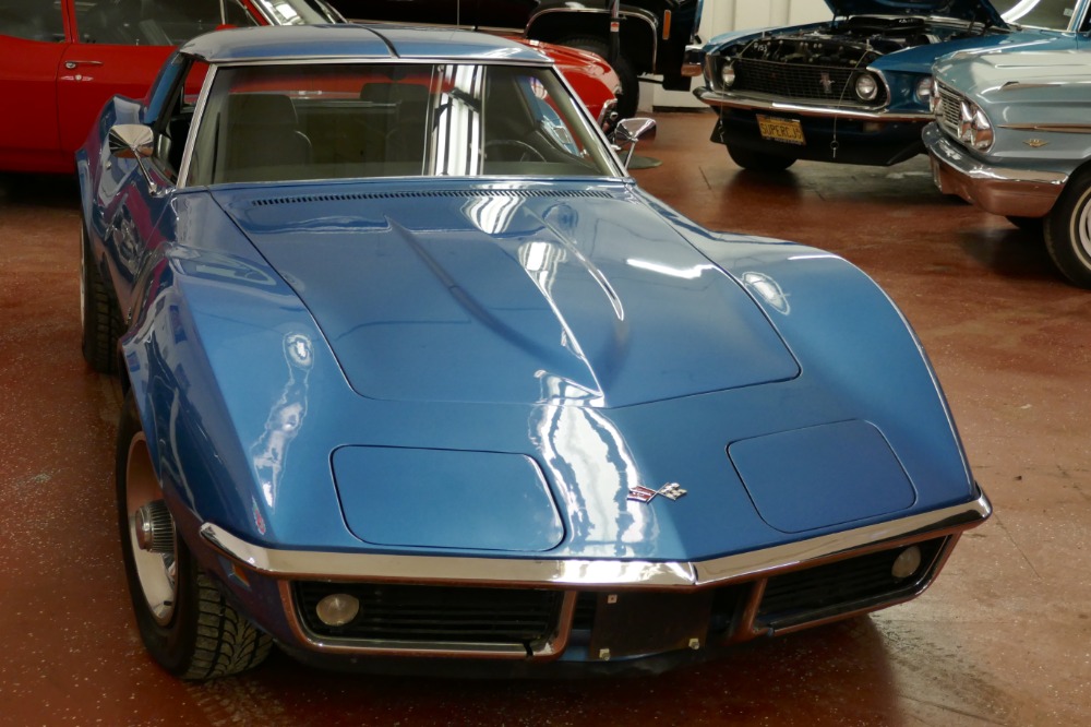 1969 Chevrolet Corvette LeMans BLUESTINGRAYAN AMERICAN MASTERPIECE