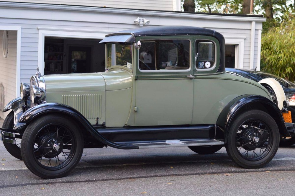 Ford model a 1927 4 Door