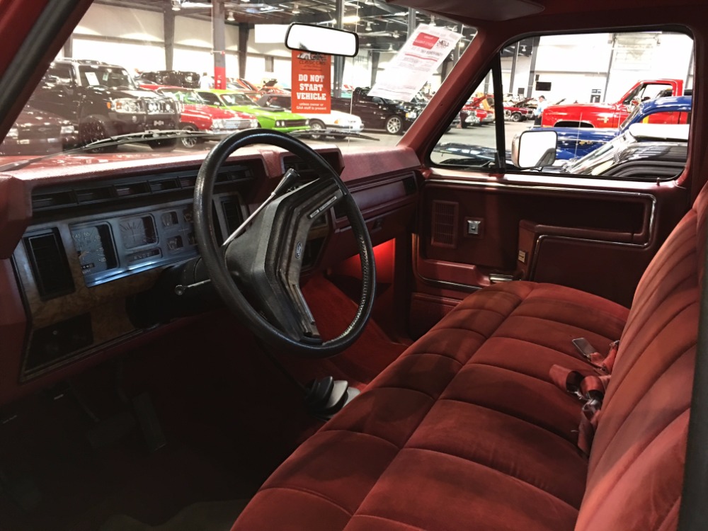 1986 ford f150 interior