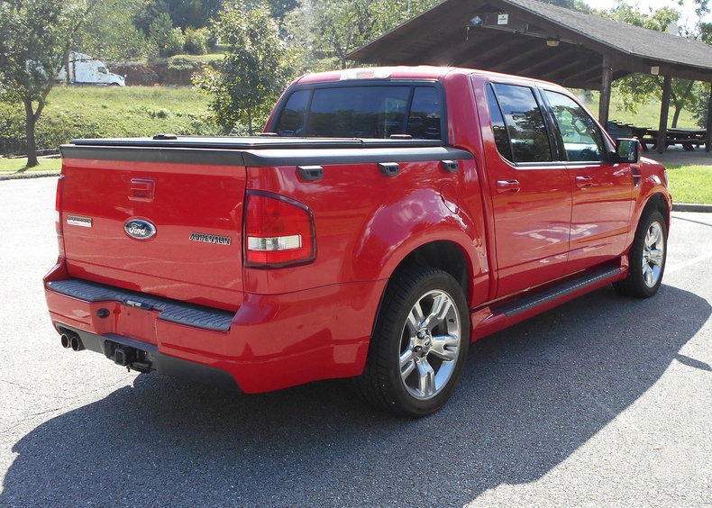 Ford explorer pickup