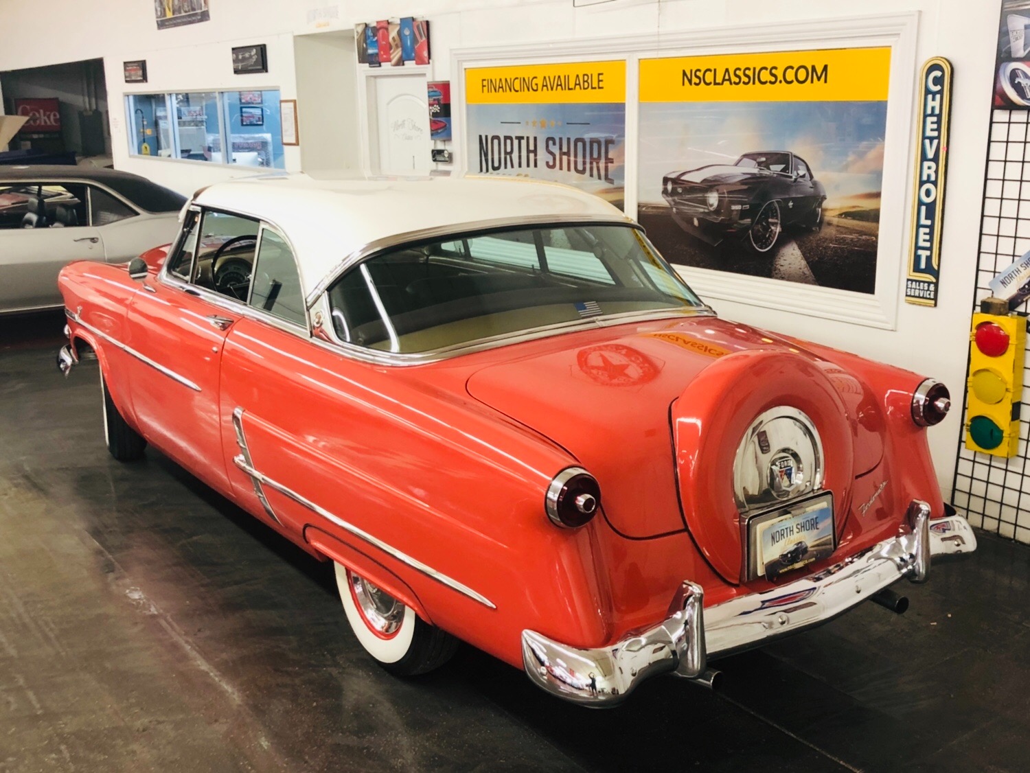 1953 Ford Crestline