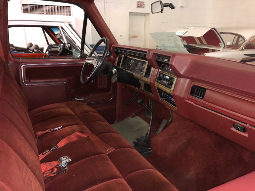 1986 ford f150 interior