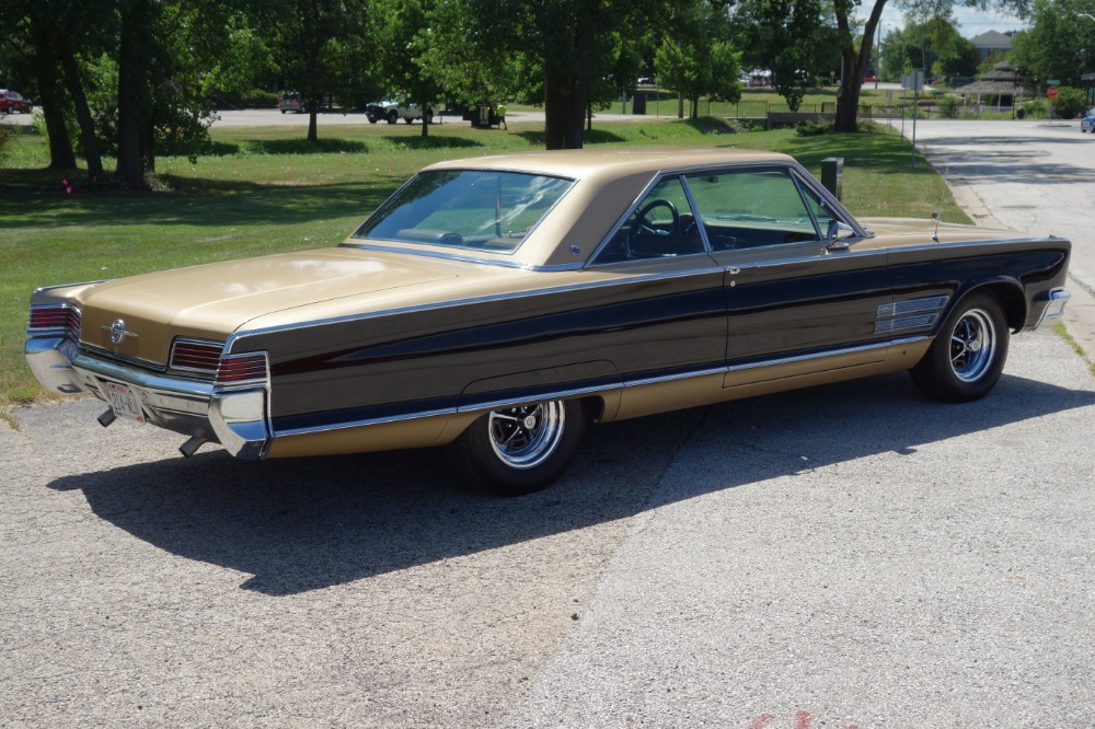 1966 chrysler 300 4 door