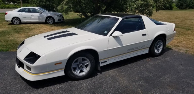 Used 1988 Chevrolet Camaro -IROC Z-CLEAN 2DOOR HATCHBACK-1 OWNER  VEHICLE-CLEAN CARFAX- For Sale (Sold) | North Shore Classics Stock #873245