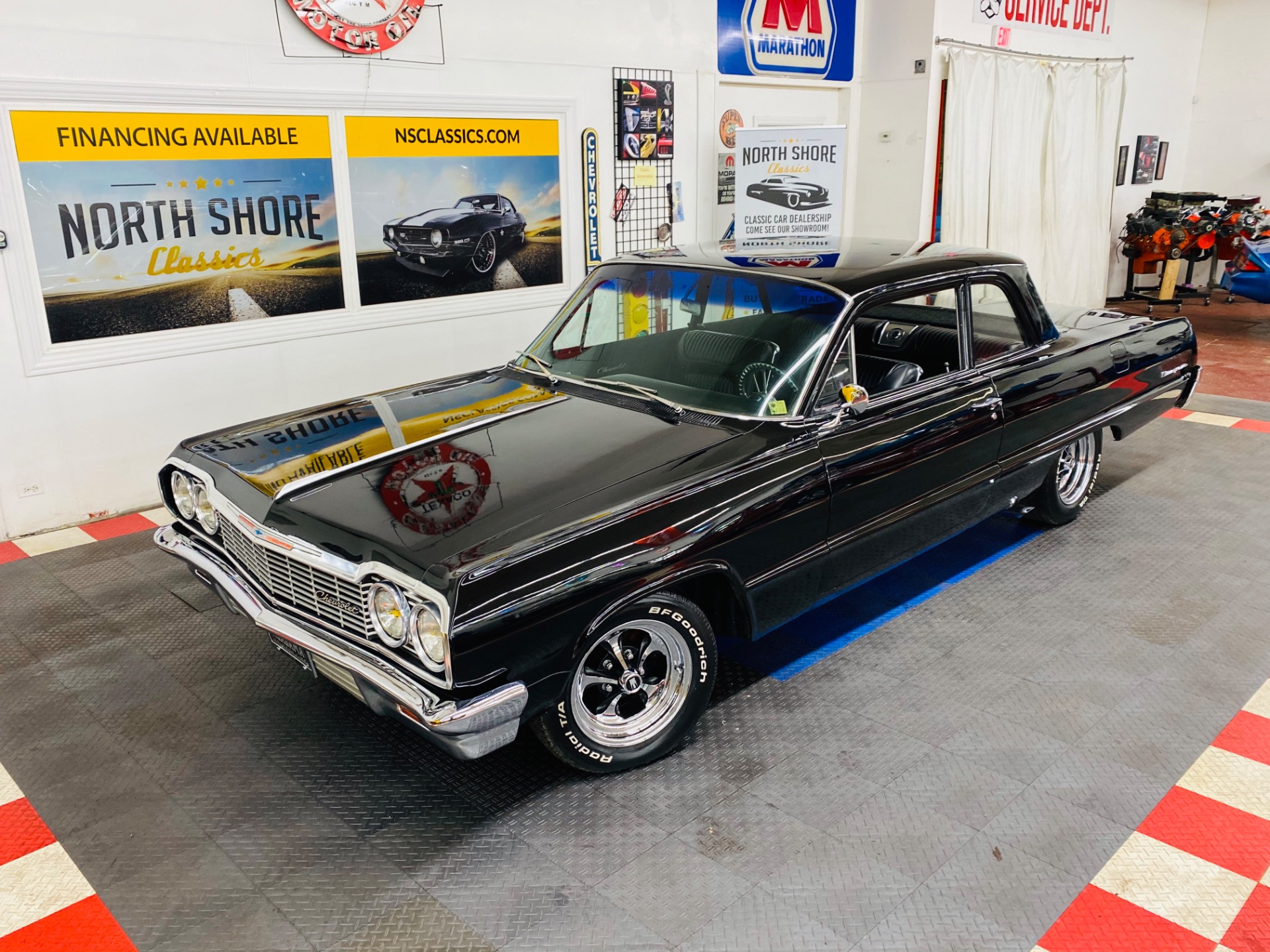 1965 Pontiac Grand Prix - Klassic Keystone Kruiser