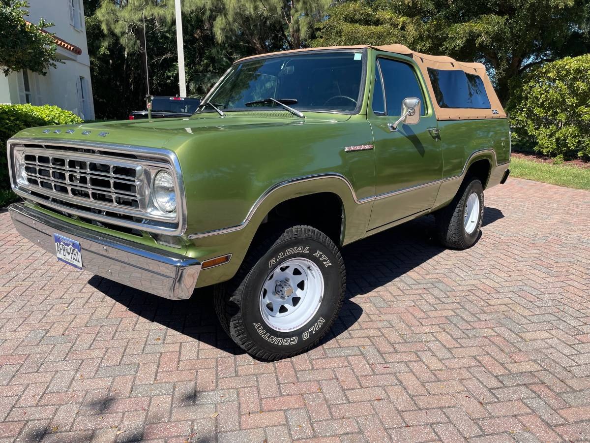 Used 1976 Dodge Ramcharger - VERY CLEAN ORIGINAL SUV - For Sale ($42,900) |  North Shore Classics Stock #76123KFCVO